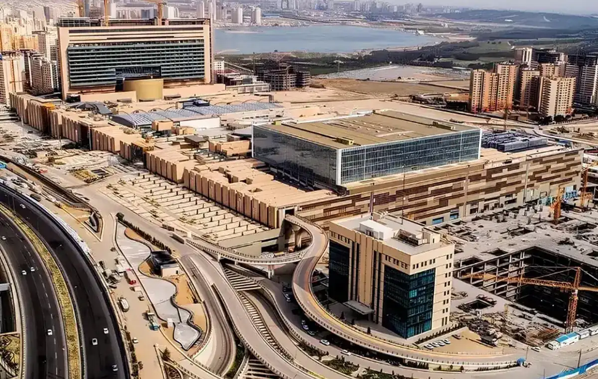 ۲۷. ایران‌مال