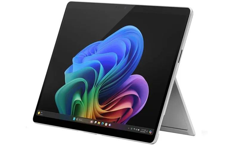 تبلت مایکروسافت Surface Pro 11-Snapdragon X Plus LCD